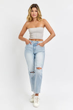 Load image into Gallery viewer, High Rise Straight Jeans