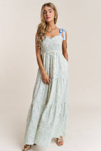 Load image into Gallery viewer, Blue Floral Maxi Dress
