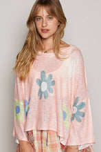 Load image into Gallery viewer, Light Weight Flower Sweater
