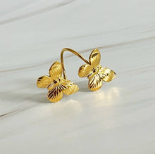 Load image into Gallery viewer, Vintage Butterfly Duo Ring
