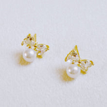 Load image into Gallery viewer, Lovely Pearl Duo Stud Earrings Set Of 2
