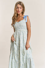 Load image into Gallery viewer, Blue Floral Maxi Dress
