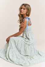 Load image into Gallery viewer, Blue Floral Maxi Dress
